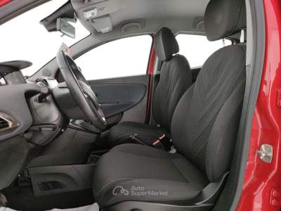 Lancia Ypsilon 1.0 FireFly 5 porte S&S Hybrid Gold Rosso usata Barletta
