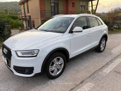 Audi Q3 140cv Advanced Bianco usata San Michele di Serino