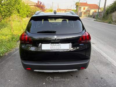 Peugeot 2008 1.6 BlueHDi 120cv S&S tetto Allure Nero usata San Michele di Serino