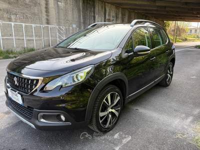 Peugeot 2008 1.6 BlueHDi 120cv S&S tetto Allure Nero usata San Michele di Serino