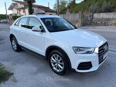 Audi Q3 150CV quattro S tronic tetto edition Design Bianco usata San Michele di Serino