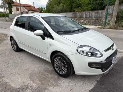 Fiat Punto Evo 1.3 Mjt 75 CV 5 porte Dynamic Bianco usata San Michele di Serino