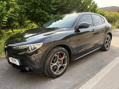 Alfa Romeo Stelvio 2.2 Turbodiesel 160CV AT8 RWD Sport-Tech Nero usata San Michele di Serino