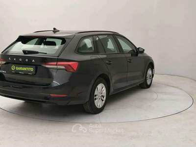 Skoda Octavia Wagon 2.0 tdi evo Executive 150cv dsg Nero usata Torino