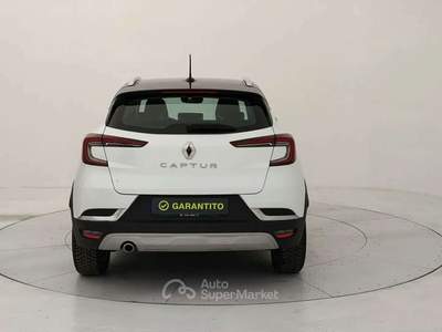 Renault Captur 1.5 blue dci Intens 115cv edc Bianco usata Torino