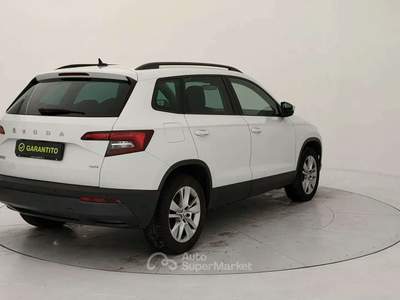 Skoda Karoq 2.0 tdi evo Executive 4x4 150cv dsg Bianco usata Torino