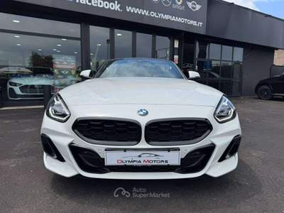 BMW Z4 Z4 20 I SDRIVE M SPORT LED PELLE NAVI H&K KAMERA HED-UP Bianco usata Ciampino
