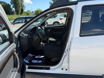 Dacia Duster 4x2 GPL Lauréate Bianco usata Ferrara