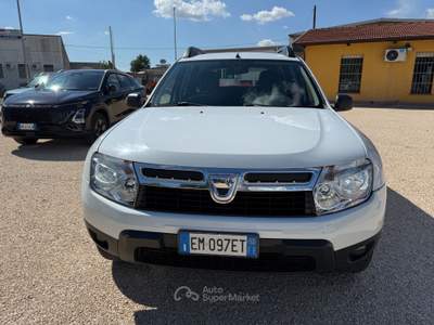 Dacia Duster 4x2 GPL Lauréate Bianco usata Ferrara