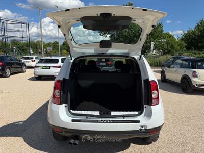 Dacia Duster 4x2 GPL Lauréate Bianco usata Ferrara