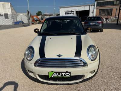 MINI 1.5 Cooper D Hype 5 1.6 16V Cooper D 50 Mayfair Beige usata Ferrara