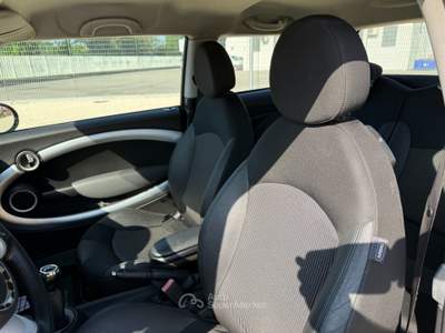 MINI 1.5 Cooper D Hype 5 1.6 16V Cooper D 50 Mayfair Beige usata Ferrara