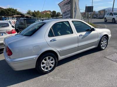 Lancia Lybra 16V VVT cat LX Argento usata Carrara