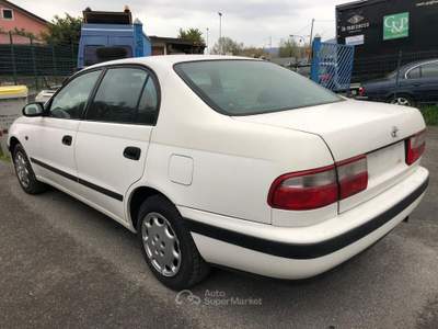Toyota Carina E cat 4 porte GLi Bianco usata Carrara