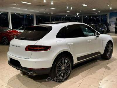 Porsche Macan Macan 3.0d S 258cv pdk Bianco usata Aprilia