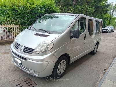 Renault Trafic 115 cv *9 POSTI* Grigio usata Canelli