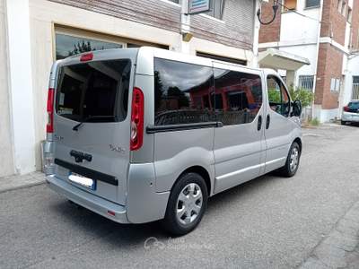 Renault Trafic 115 cv *9 POSTI* Grigio usata Canelli