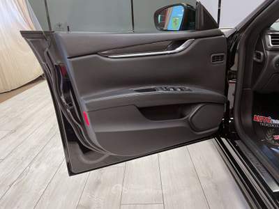 Maserati Ghibli 3.0 V6 DS 275CV AUTO MY17 Nero usata Mazzano