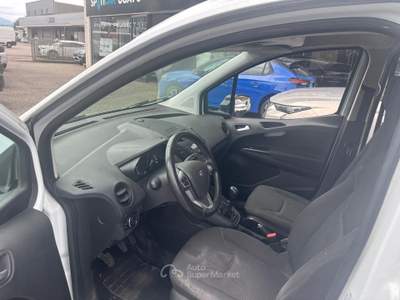 Ford Transit Courier Usato pochissimi Km. Bianco usata Borgomanero