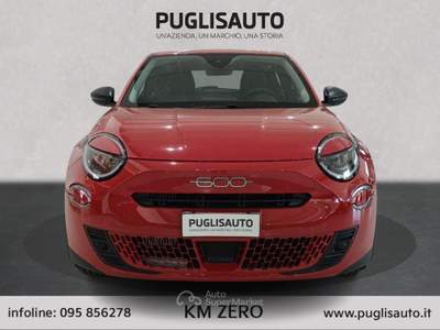 Fiat 600 Hybrid 110 CV DCT MHEV Pop Rosso usata BELPASSO