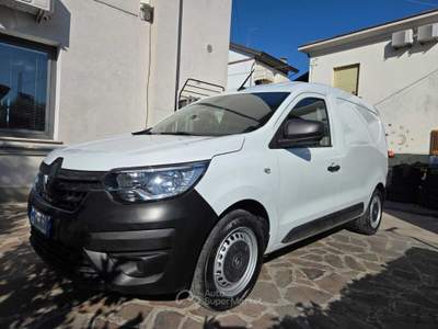 Renault Express 75 cv IVA DETRAIBILE -PROMO GIUGNO GA FIN&SAFE- usata Santarcangelo di Romagna