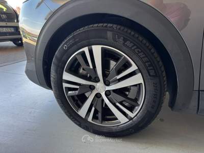 Peugeot 3008 Hybrid 225 e-EAT8 Allure Pack Iva Esposta Grigio usata Sedriano
