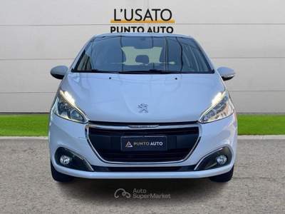 Peugeot 208 1° serie PureTech 82 5 porte Active Bianco usata Ancona