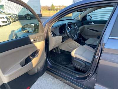 Hyundai Tucson 1.7 CRDi XPossible, NAVIGATORE, TELECAMERA Grigio usata Sant'Angelo in vado