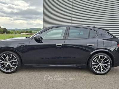 Maserati Grecale MHEV 330 CV AWD Modena IVA ESPOSTA LEGGE 104 Nero usata Sant'Angelo in vado