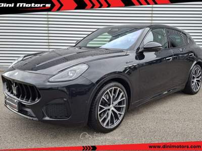 Maserati Grecale MHEV 330 CV AWD Modena IVA ESPOSTA LEGGE 104 Nero usata Sant'Angelo in vado