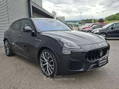 Maserati Grecale MHEV 330 CV AWD Modena IVA ESPOSTA LEGGE 104 Nero usata Sant'Angelo in vado