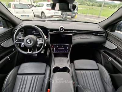 Maserati Grecale MHEV 330 CV AWD Modena IVA ESPOSTA LEGGE 104 Nero usata Sant'Angelo in vado