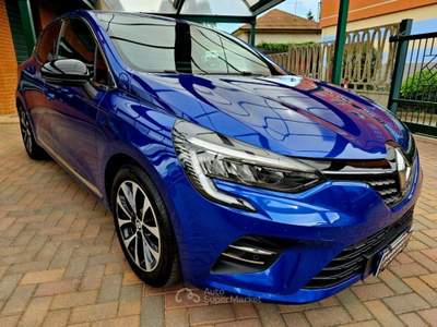 Renault Clio TCe 90 CV 5 porte Techno Intens Blu/Azzurro usata Bisuschio