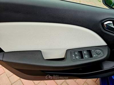 Renault Clio TCe 90 CV 5 porte Techno Intens Blu/Azzurro usata Bisuschio