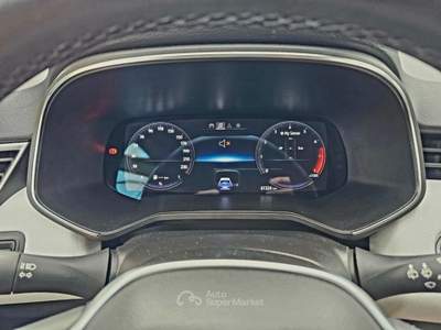 Renault Clio TCe 90 CV 5 porte Techno Intens Blu/Azzurro usata Bisuschio