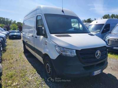 Mercedes-Benz Sprinter SPRINTER eSprinter - 4 batterie TG : GJ454AP Bianco usata Basiliano