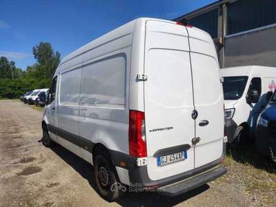 Mercedes-Benz Sprinter SPRINTER eSprinter - 4 batterie TG : GJ454AP Bianco usata Basiliano