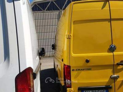 Volkswagen Crafter e-Crafter 35 L3H3 e-Crafter 100kW TG : GH725HG Giallo usata Basiliano