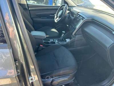Hyundai Tucson Tucson III 1.6 crdi 48V Xline 2wd -Navi - GM760RX Verde usata Basiliano