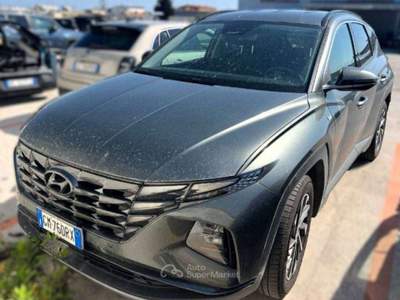 Hyundai Tucson Tucson III 1.6 crdi 48V Xline 2wd -Navi - GM760RX Verde usata Basiliano