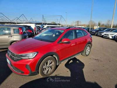 Volkswagen Taigo Taigo 1.0 tsi Life 95cv - NEOPATENTATI OK- GN666NA Rosso usata Basiliano