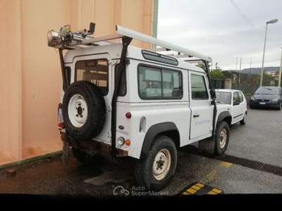 Land Rover Defender Defender 90 2.2 td SW VAN - ZA186ZH Bianco usata Basiliano