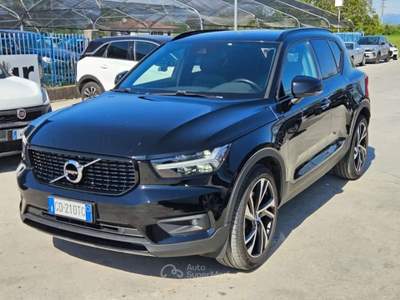 Volvo XC40 XC40 1.5 t5 phev R-design auto my21 - GD210TG Nero usata Basiliano