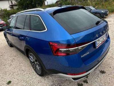 Skoda Superb Superb Wagon 2.0 tdi evo Scout 4x4 200cv dsg - GM4 Blu/Azzurro usata Basiliano