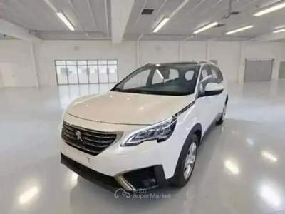 Peugeot 5008 1.5 bluehdi 130cv Business EAT8 - FS538DX Bianco usata Basiliano