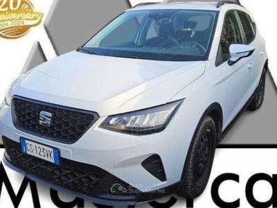 Seat Arona NEOPATENTATI Apple CarPlay Arona 2022 1.0 TSI 95cv Bianco usata Basiliano