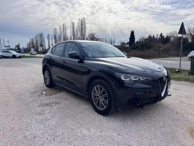 Alfa Romeo Stelvio Stelvio 2023 2.2 t Super Q4 210cv tg : GP931FN Nero usata Basiliano