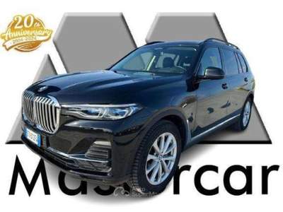BMW X7 X7 xdrive30d auto PELLE/TETTO 7posti - FZ872FW Nero usata Basiliano