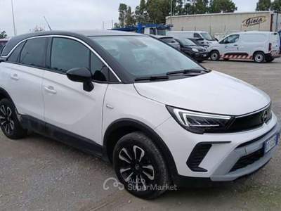 Opel Crossland NEOPATENTATI 1.2 Elegance AUTOMATICA TG: GT124MB Bianco usata Basiliano