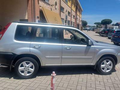 Nissan X-Trail 4X4 TETTO PANORAMICO BUONE CONDIZIONI Argento usata Follonica